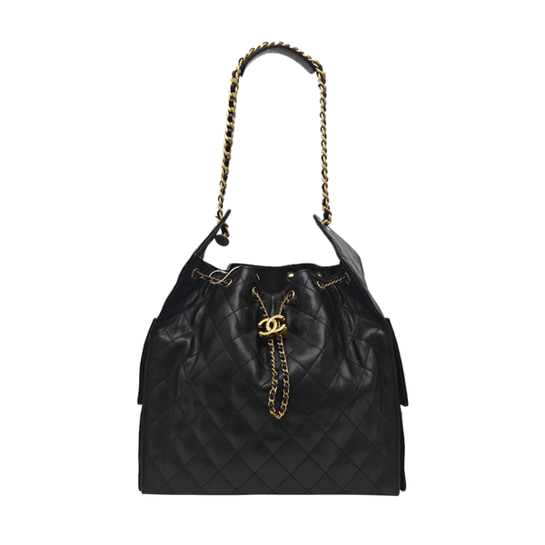 CHANEL 25 Medium Quilted Grained Calfskin Black