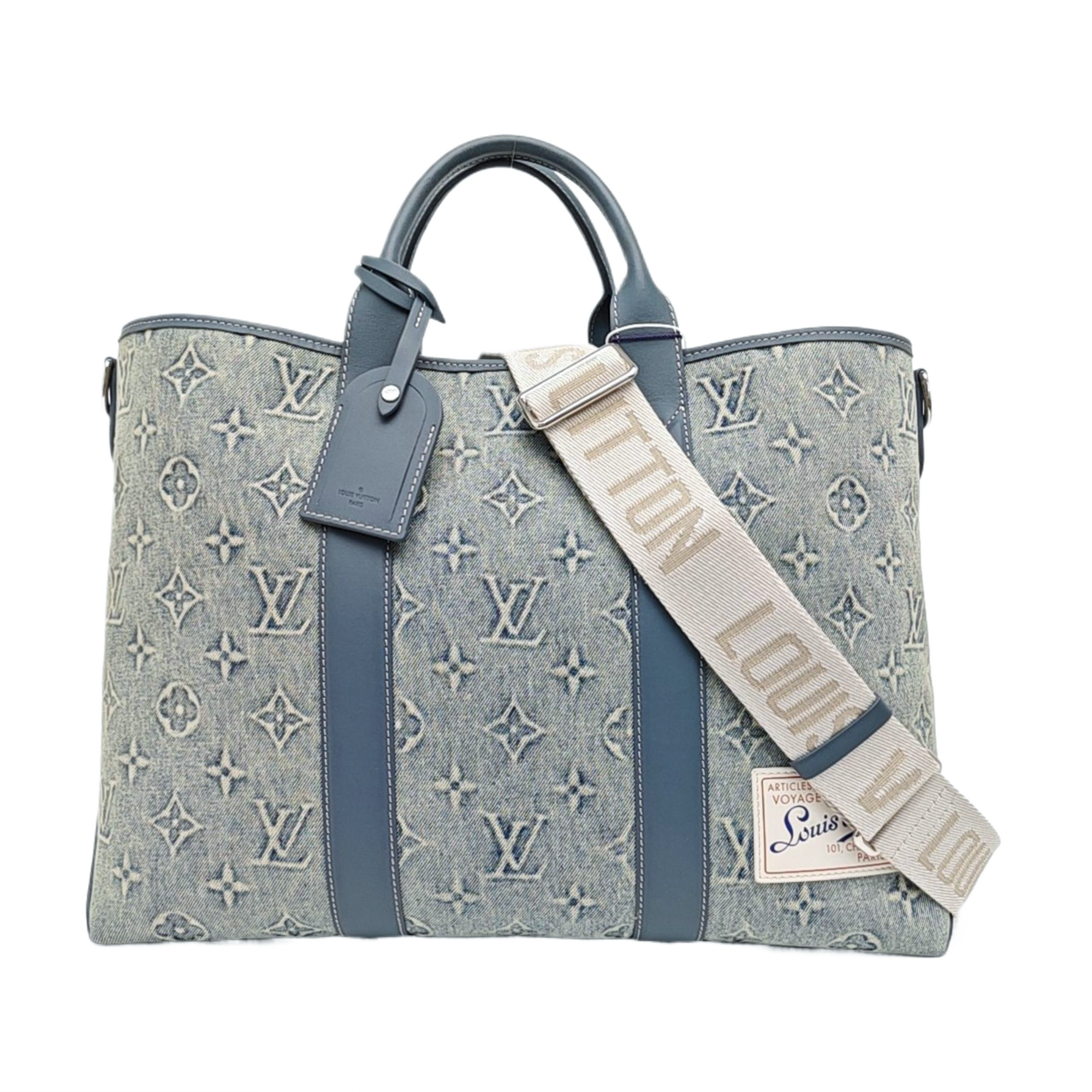 WEEK-END Monogram Canvas Blue