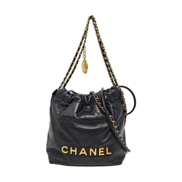 CHANEL 22 Mini Quilted Calfskin Black