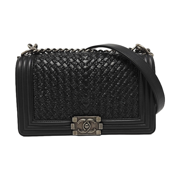BOY CHANEL Medium Calfskin Black