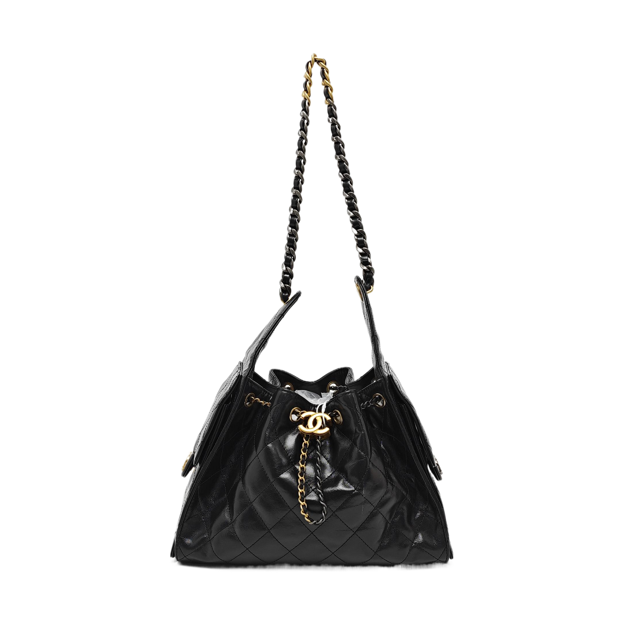 CHANEL 25 Small Quilted Waxed Cafskin Black