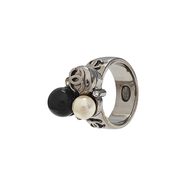 Metal Black Ring EU 53