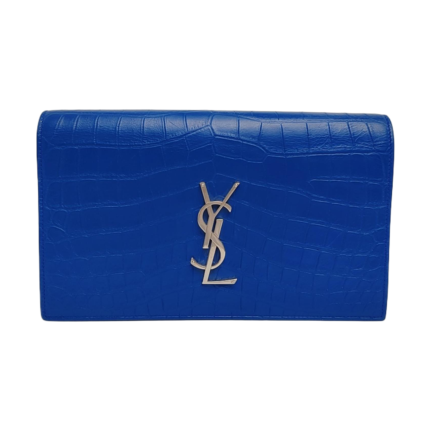 Authenticated pre-owned  KATE Medium Calfskin Blue - Clutch at Looply