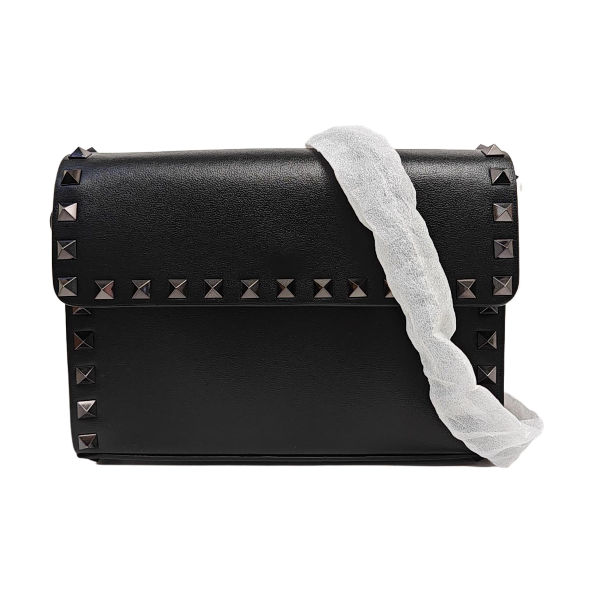 Rockstud Calfskin Black