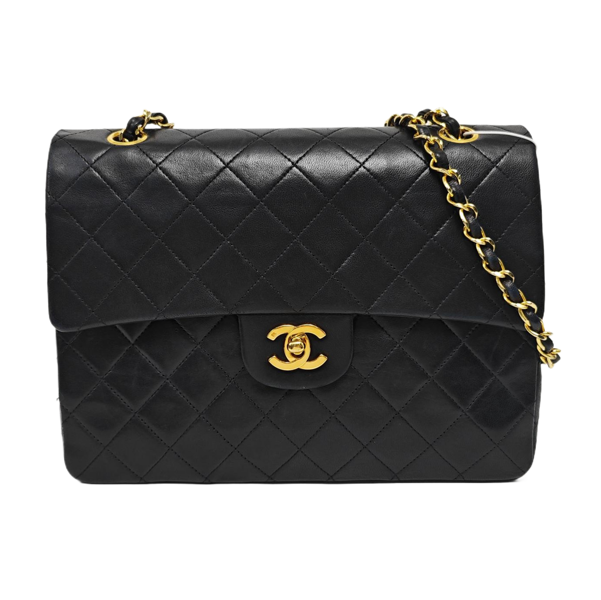 CLASSIC FLAP Medium Quilted Lambskin Black