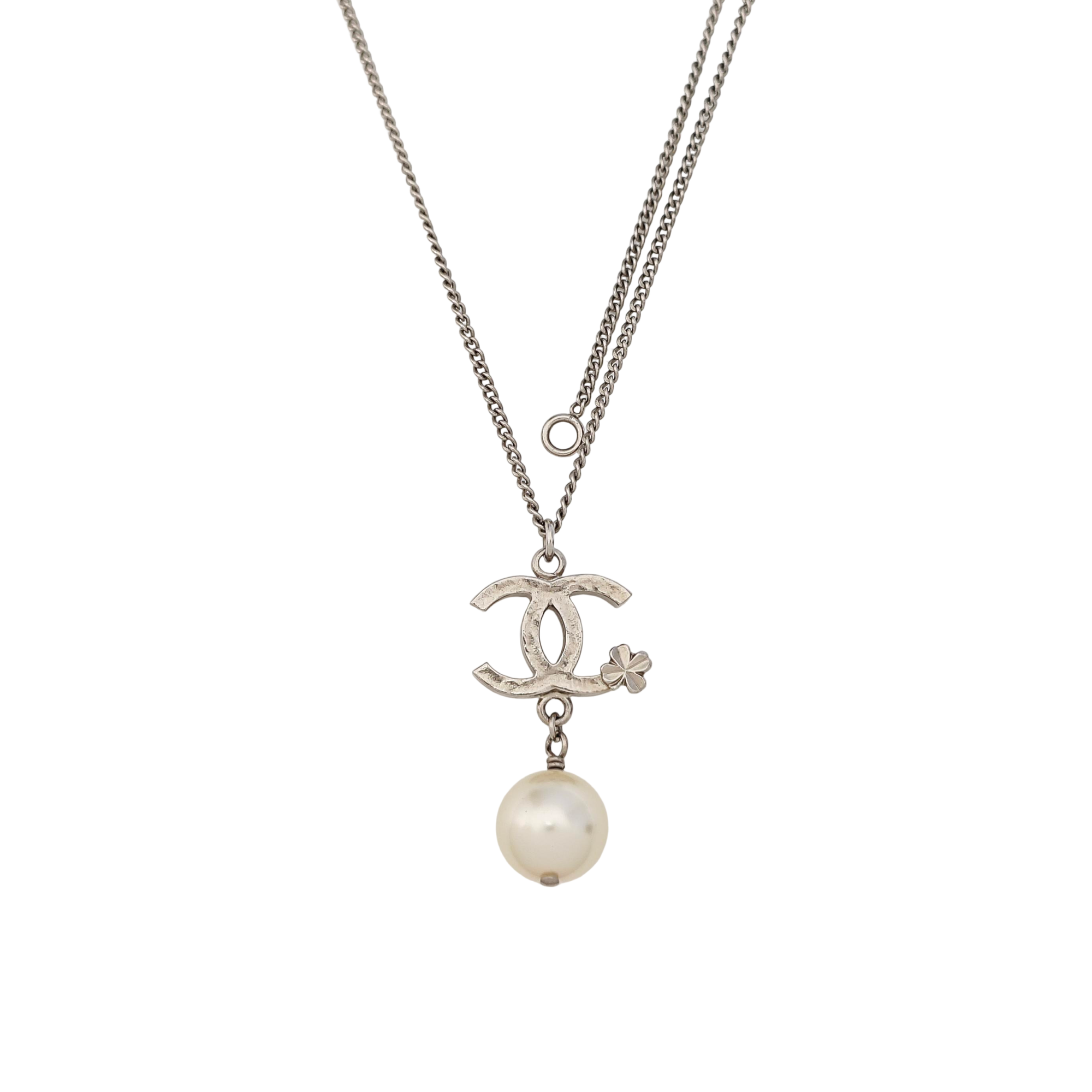 Metal Silver Necklace