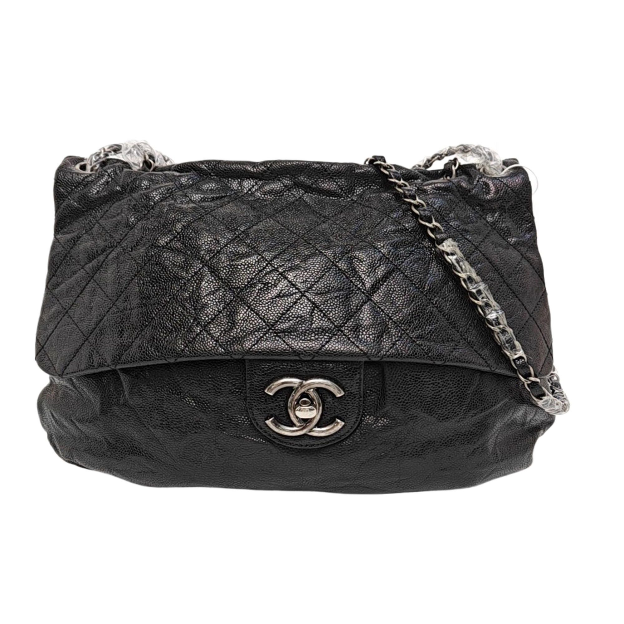 Quilted Grained Calfskin Shoulder Bag Black