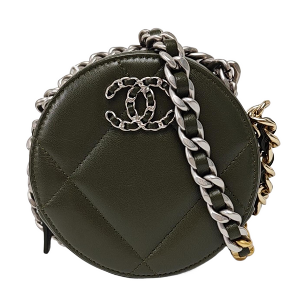 Authenticated pre-owned  CHANEL 19 Quilted Lambskin Green - Shoulder Bag at Looply