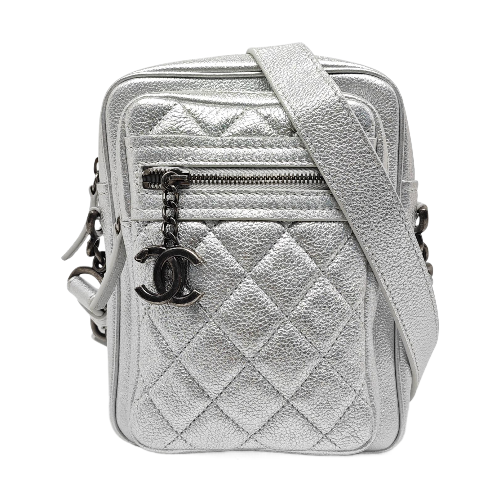 Quilted Grained Calfskin Shoulder Bag Silver
