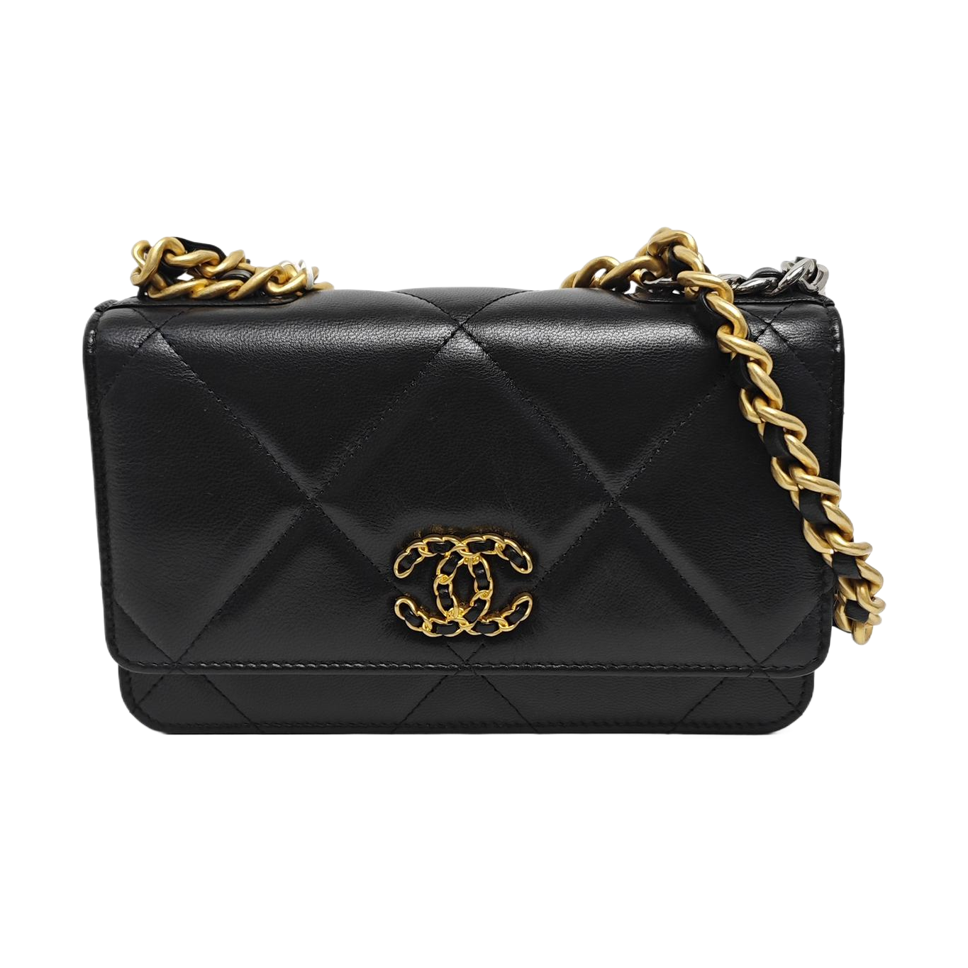 CHANEL 19 WOC Quilted Lambskin Black