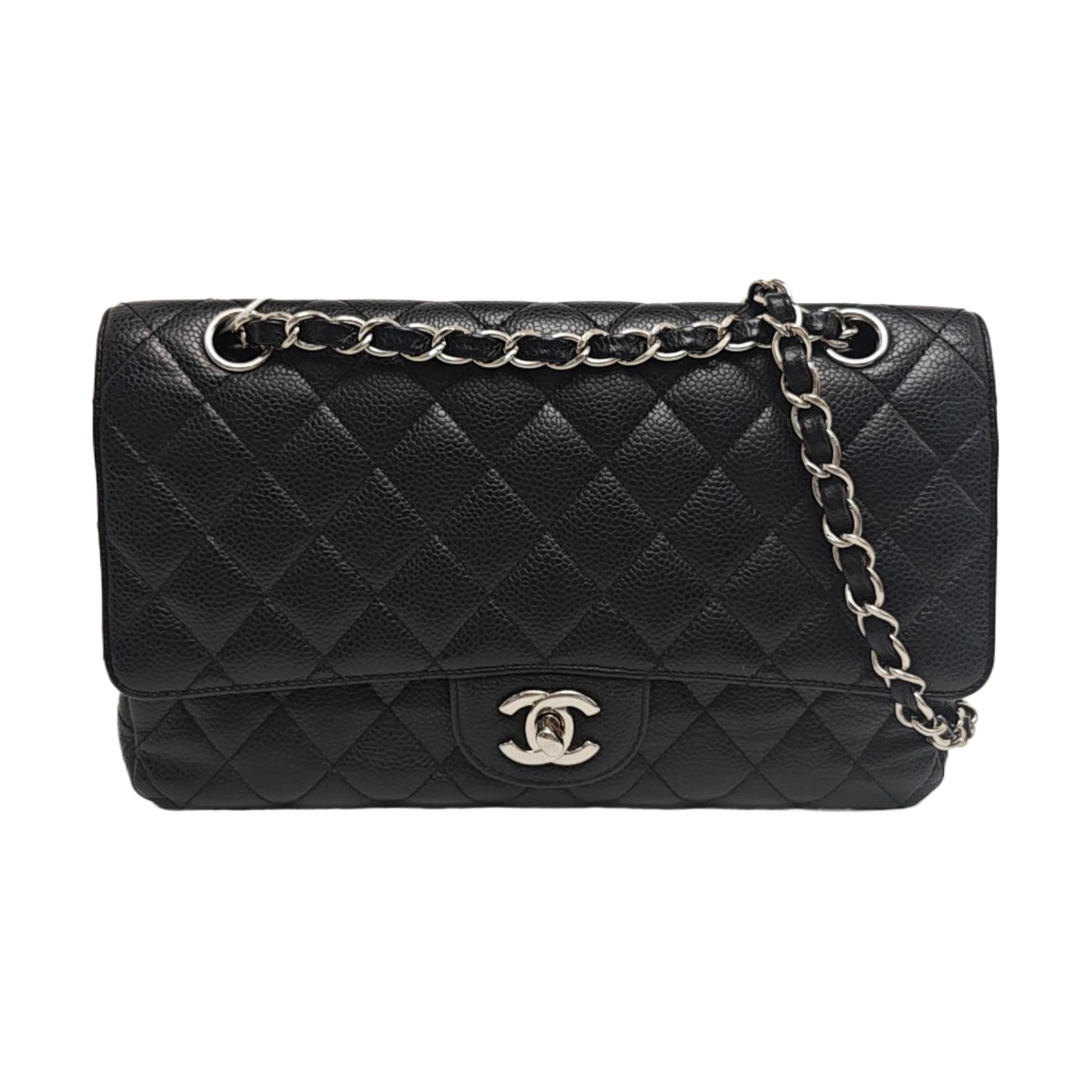 CLASSIC FLAP Medium Quilted Grained Calfskin Black