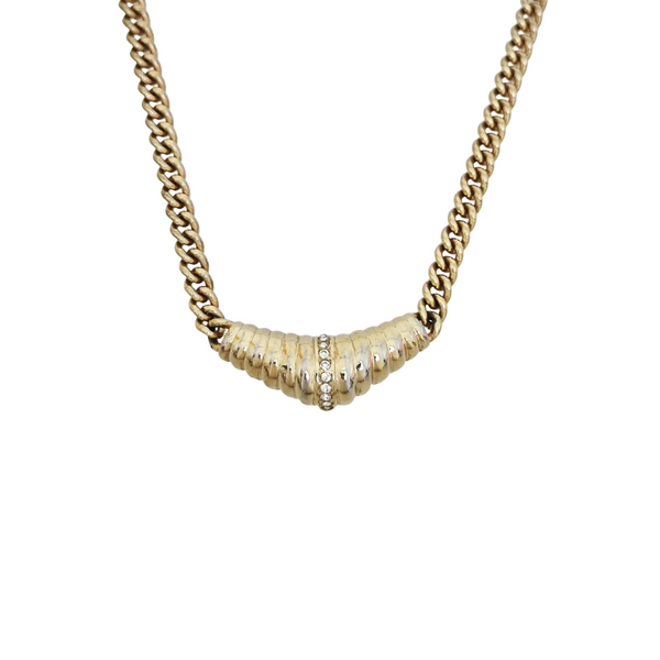 Collar de oro metálico