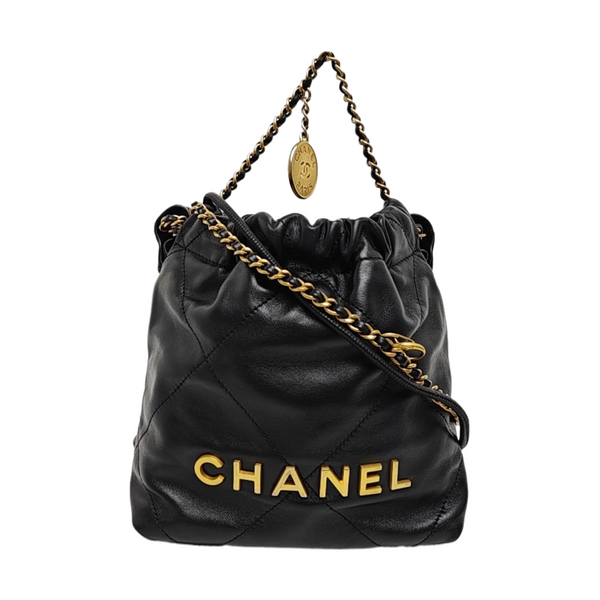 CHANEL 22 Mini Quilted Calfskin Black