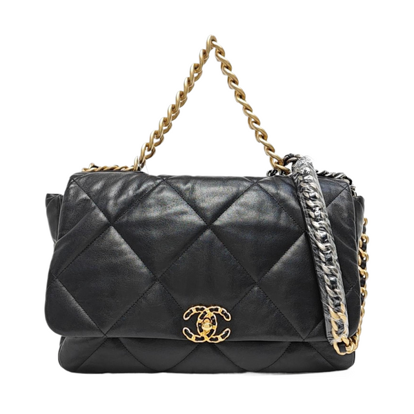 CHANEL 19 Maxi Quilted Lambskin Black