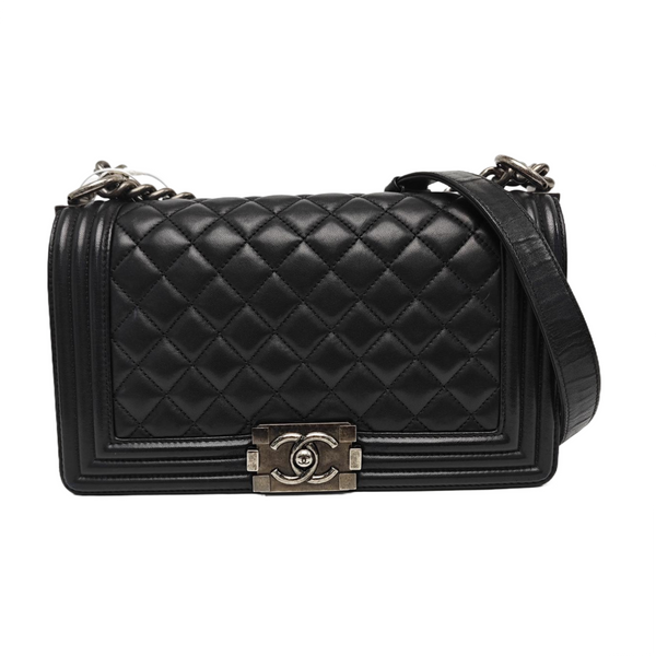 BOY CHANEL Medium Quilted Calfskin Black