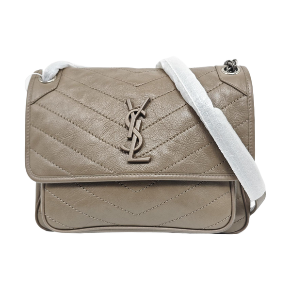 NIKI Medium Chevron Calfskin Beige