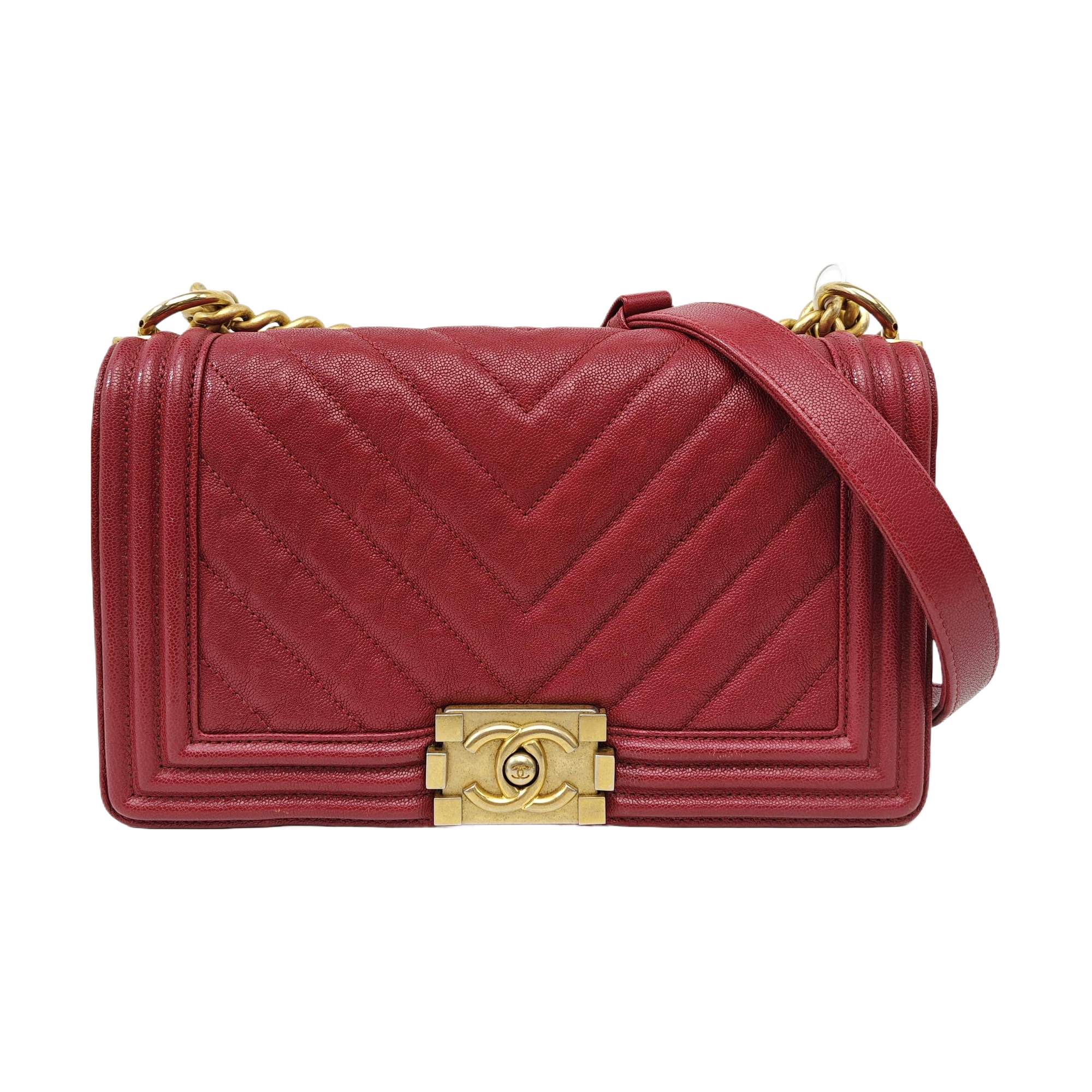 BOY CHANEL Medium Chevron Grained Calfskin Red