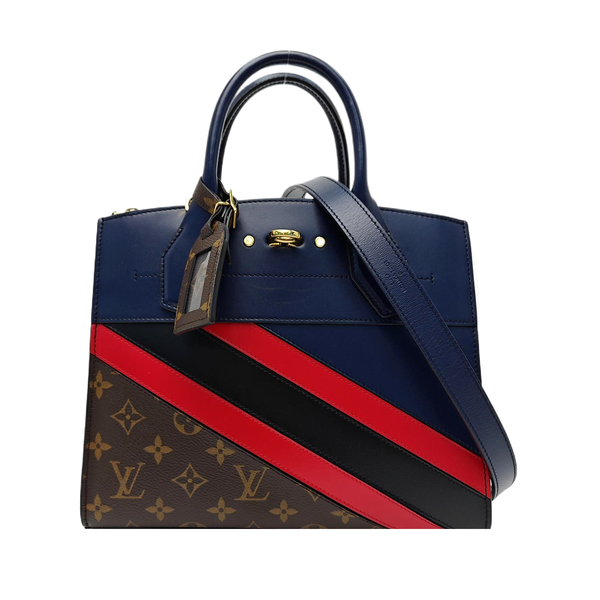 CITY STEAMER PM Quilted Calfskin Blue