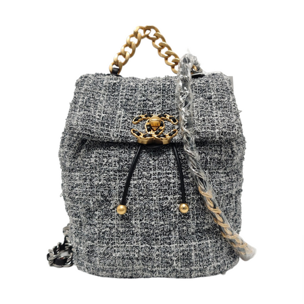 CHANEL 19 Small Wool Gray