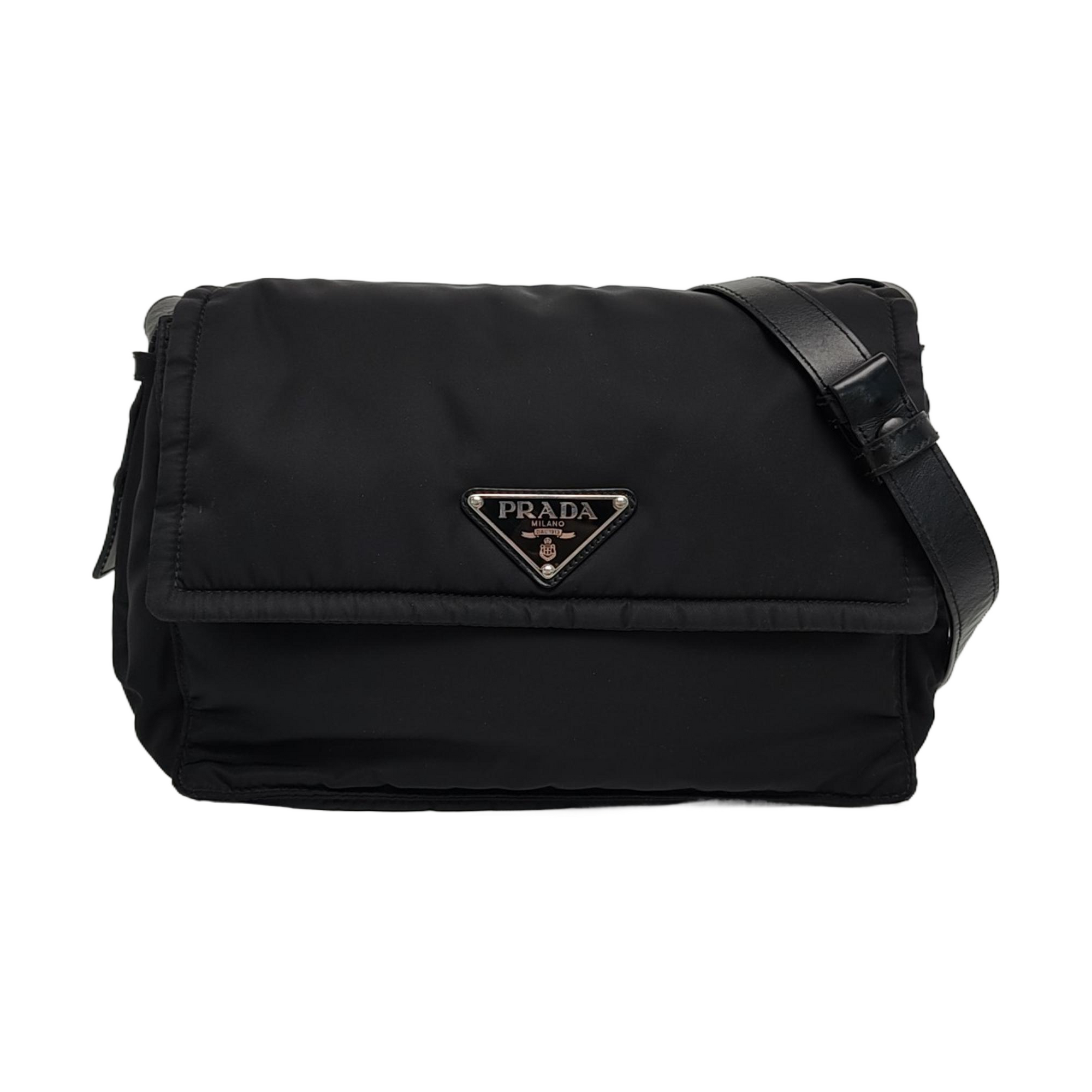 Invite Medium Nylon Black