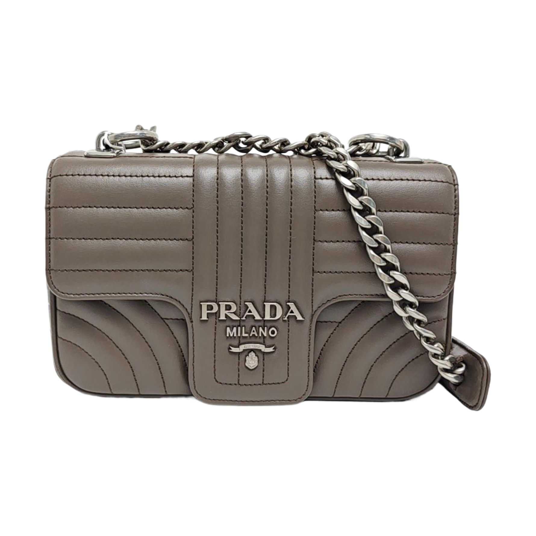Diagramme Quilted Calfskin Gray