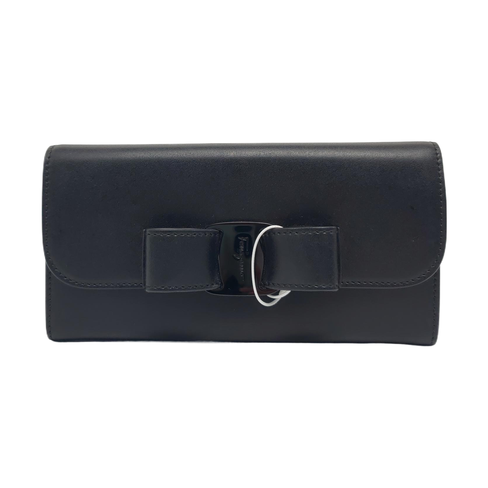Vara Calfskin Black Wallet