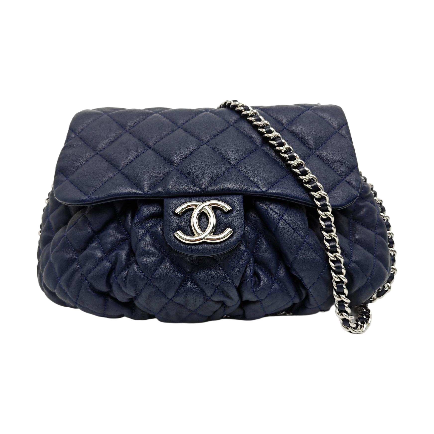 Around Chain Quilted Calfskin Blue