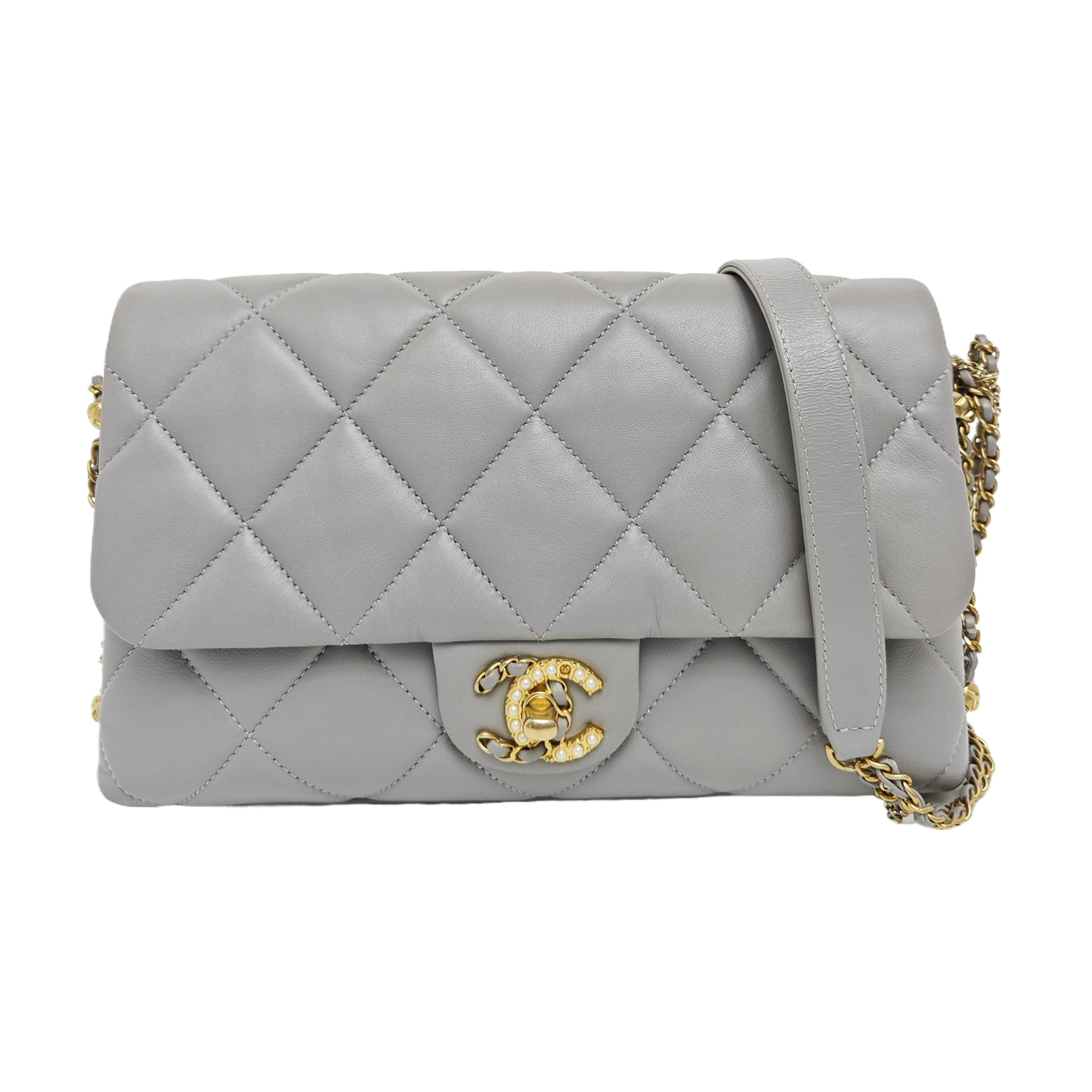 CLASSIC FLAP Small Quilted Lambskin Gray