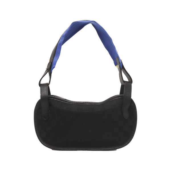 Canvas Black