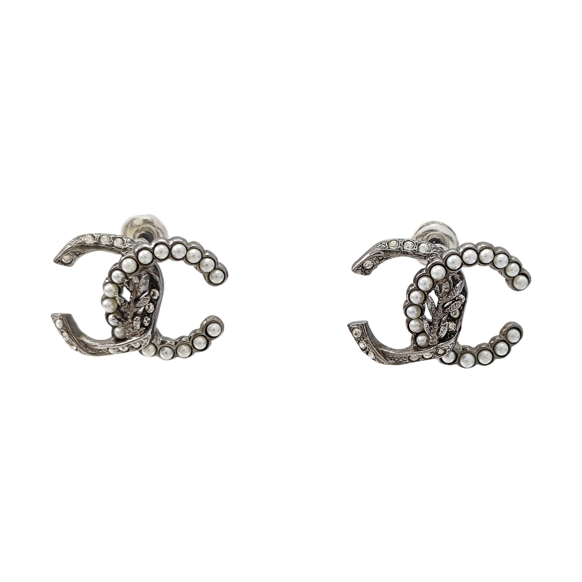 Metal Gray Stud Earrings