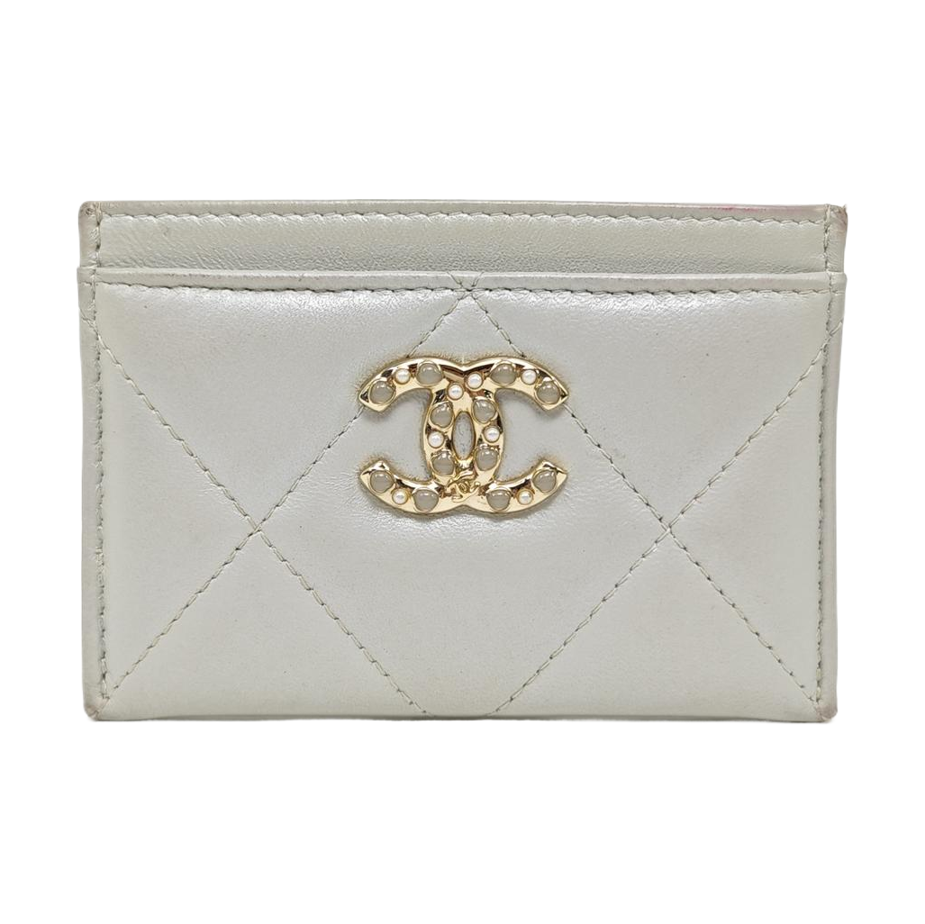CHANEL 19 Small Quilted Lambskin Gray Wallet
