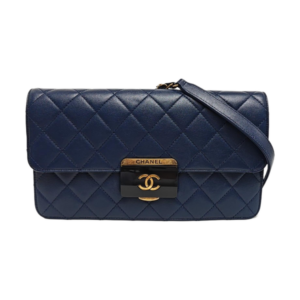 BEAUTY LOCK Quilted Calfskin Blue