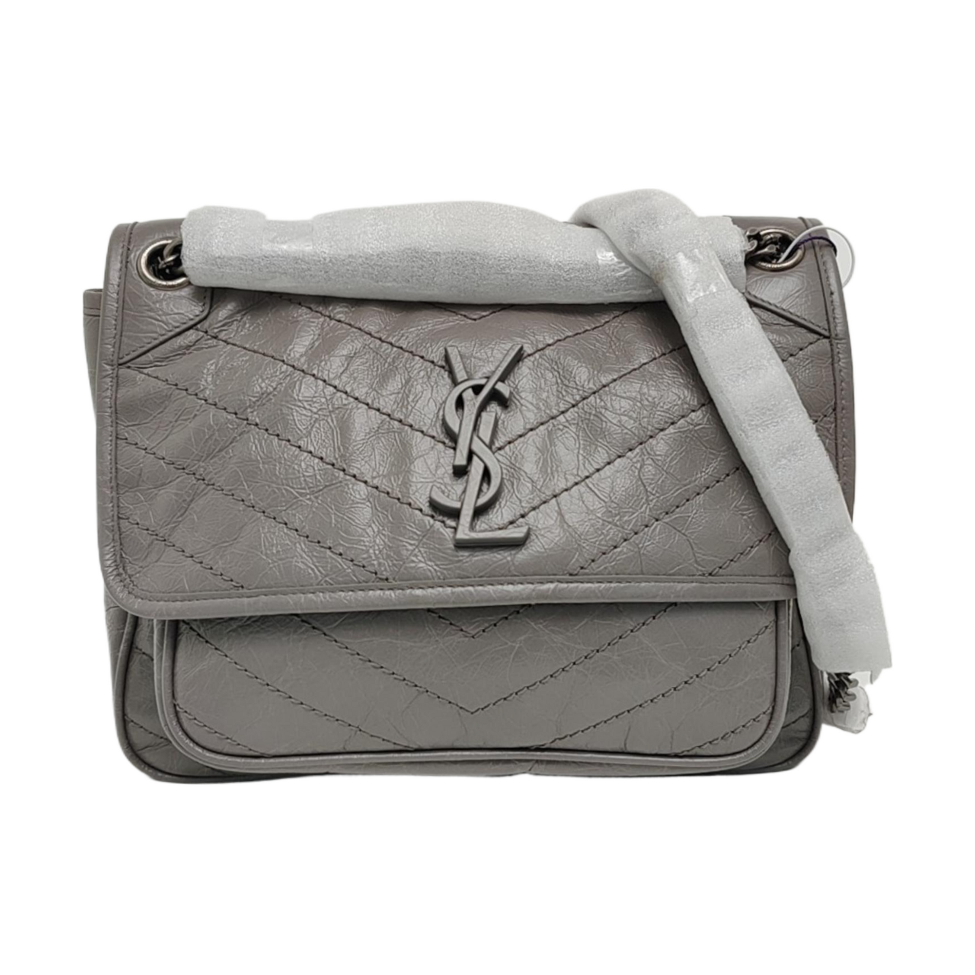 NIKI Medium Chevron Calfskin Gray