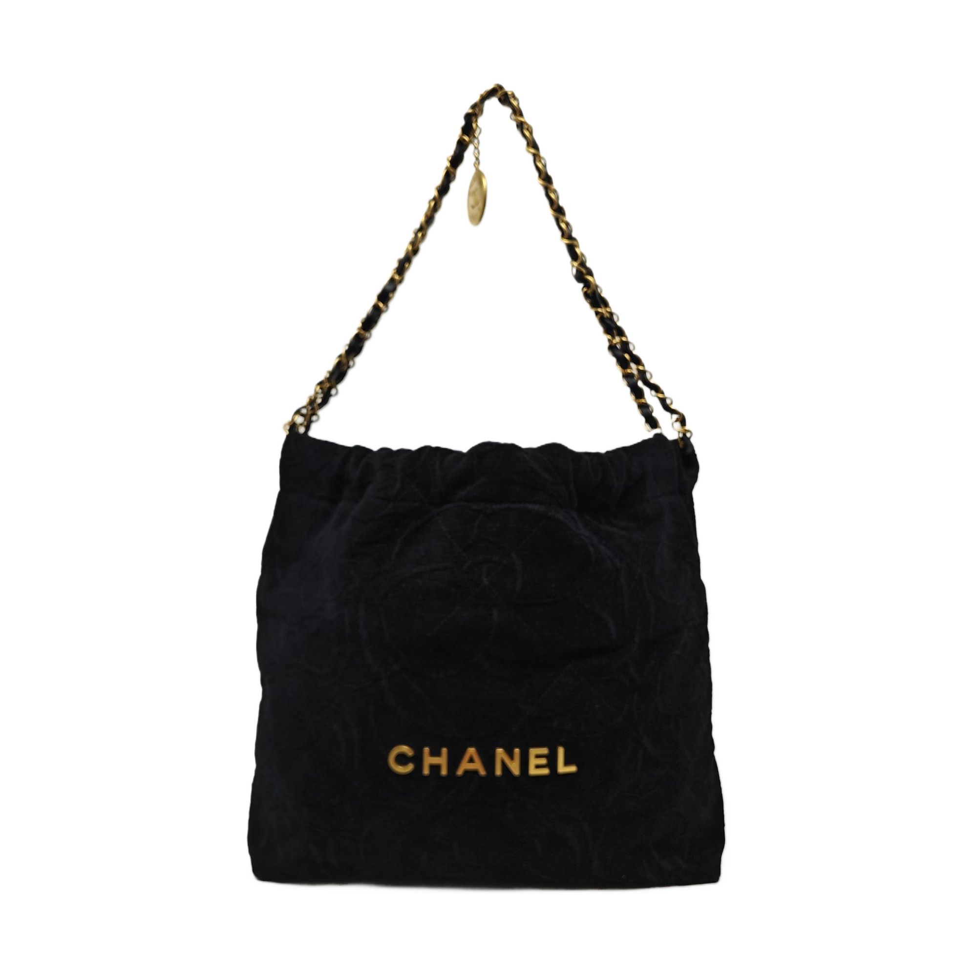 CHANEL 22 Small Quilted Velvet Black
