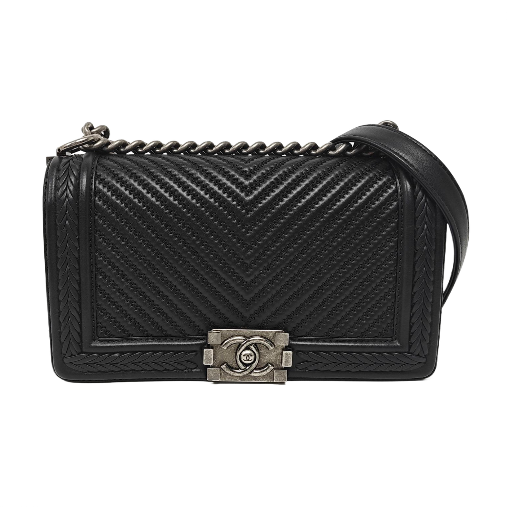 Authenticated pre-owned  BOY CHANEL Chevron, Quilted Calfskin Black - Shoulder Bag at Looply