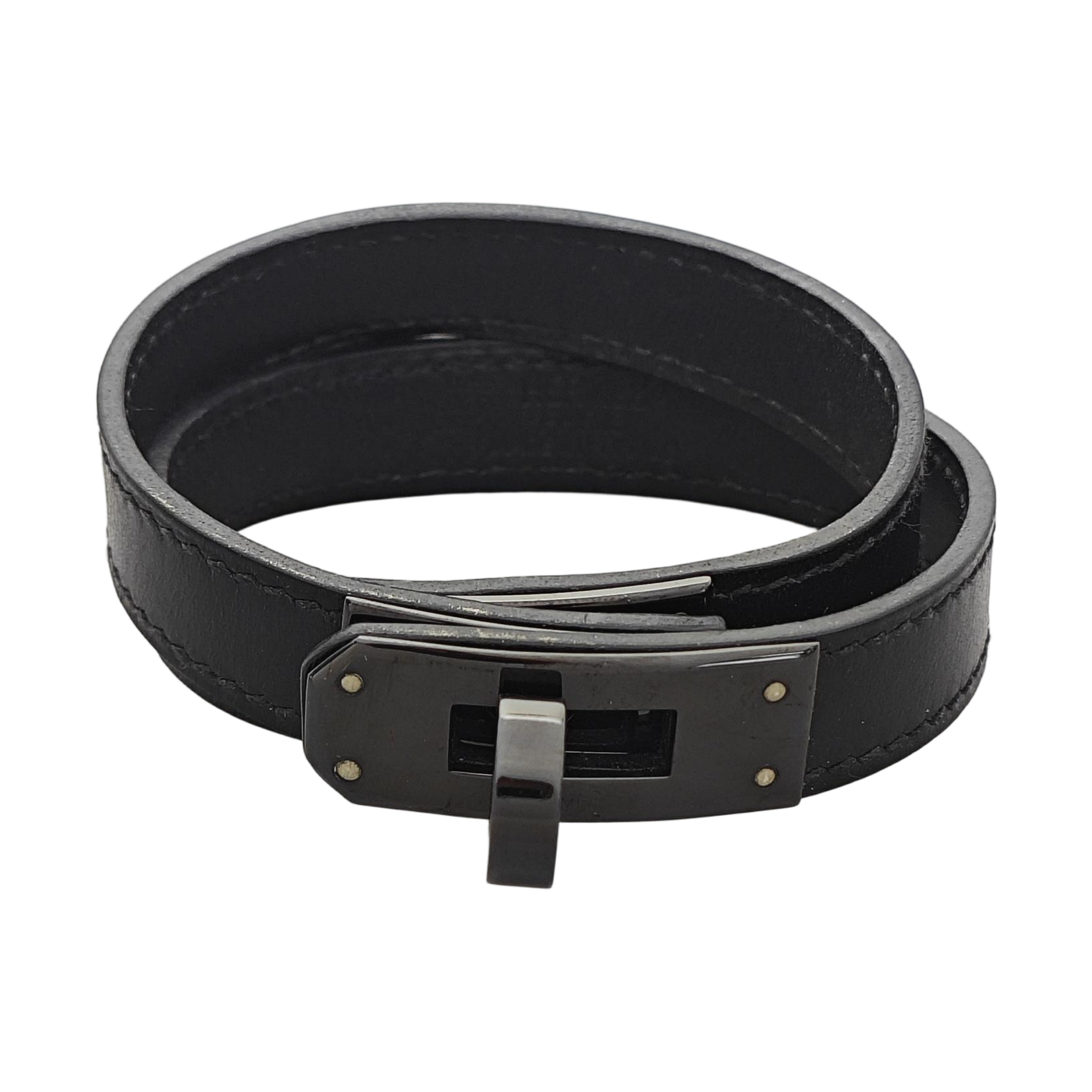 Kelly Metal Black Bangle