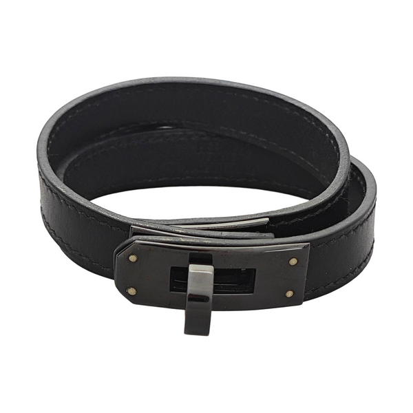 Kelly Metal Black Bangle