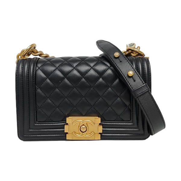 BOY CHANEL Small Quilted Calfskin Black
