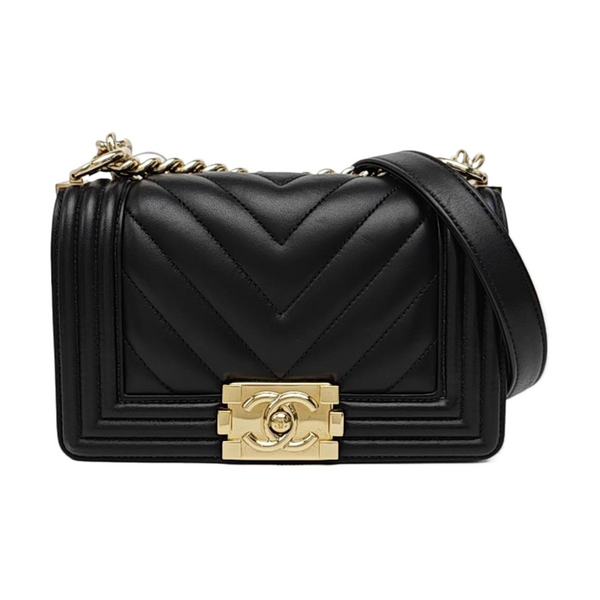 BOY CHANEL Small Chevron Lambskin Black