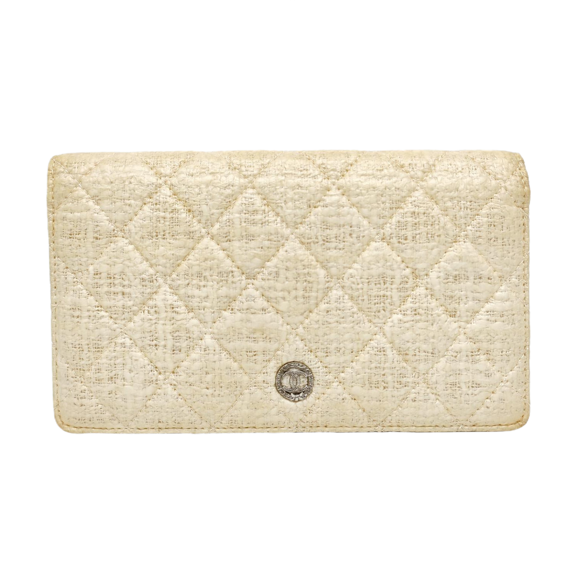 Quilted Special Material Wallet Beige