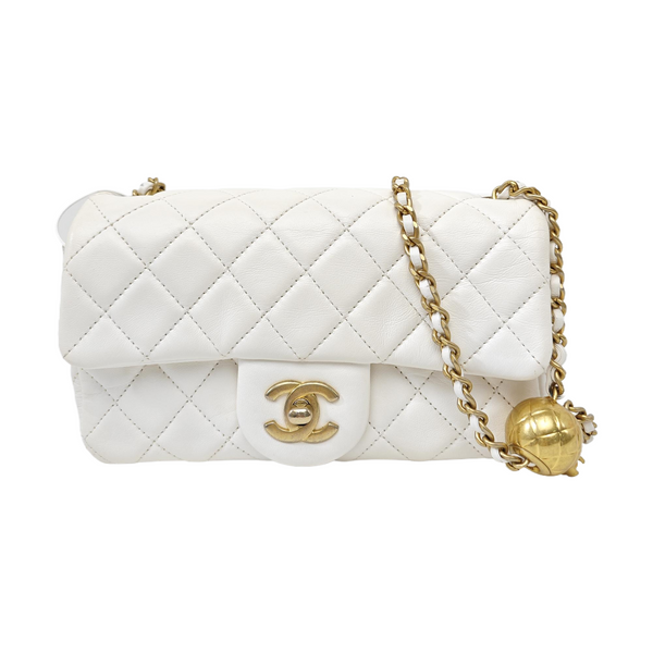 CLASSIC FLAP Mini Quilted Lambskin White