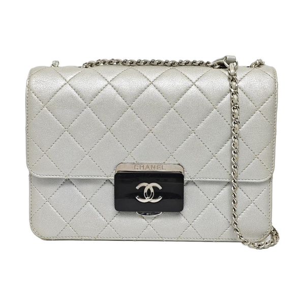 BEAUTY LOCK Quilted Lambskin Gray