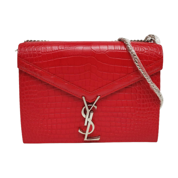 Authenticated pre-owned  CASSANDRA Calfskin Red - Shoulder Bag at Looply