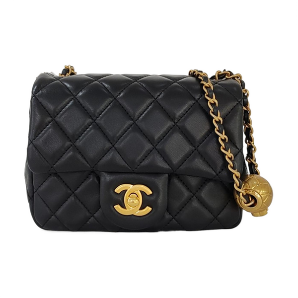 CLASSIC FLAP Mini Quilted Lambskin Black