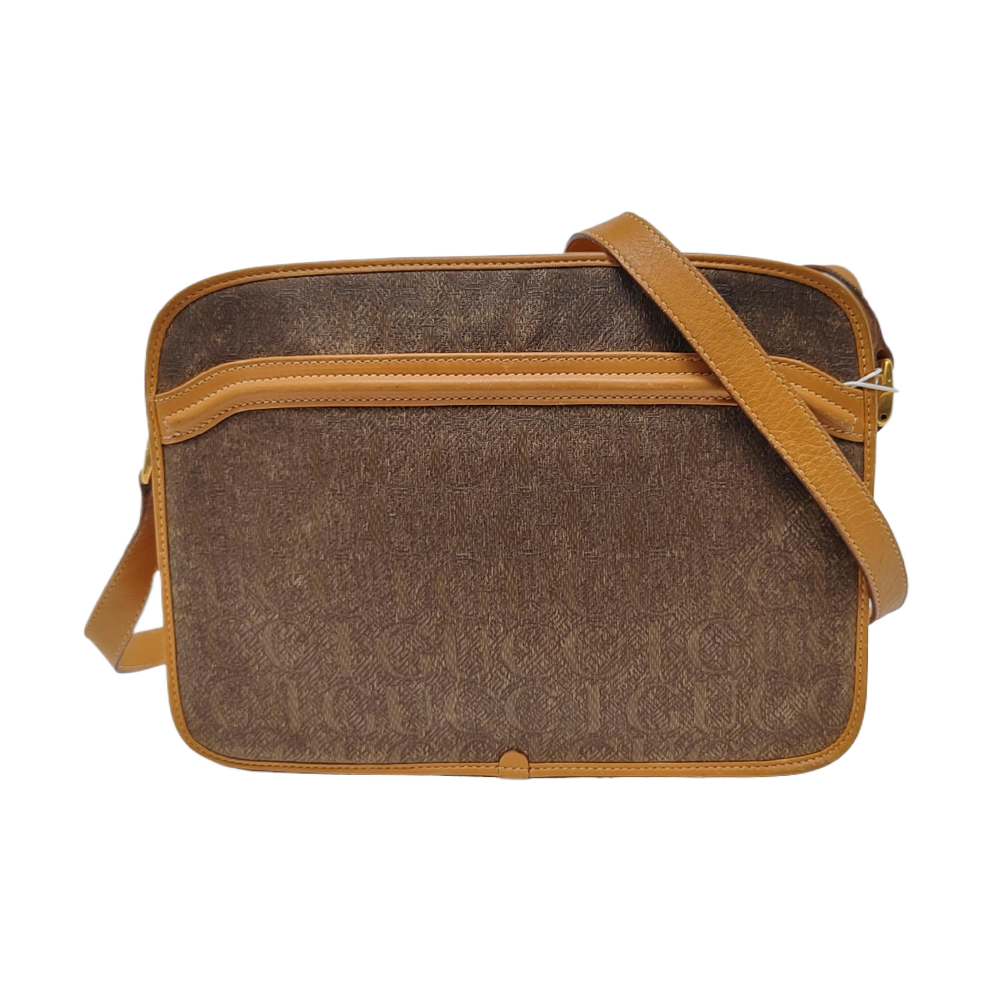 Canvas Brown