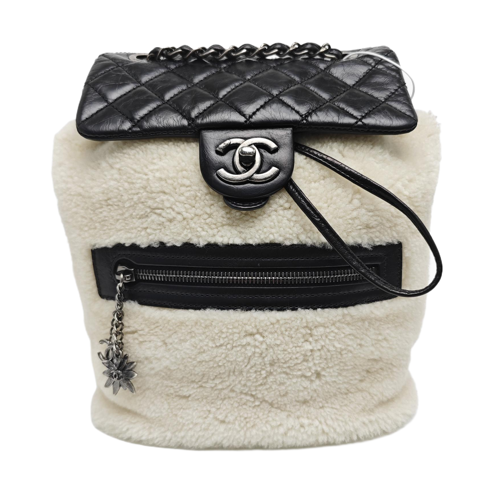 Quilted Sheepskin Backpack Beige