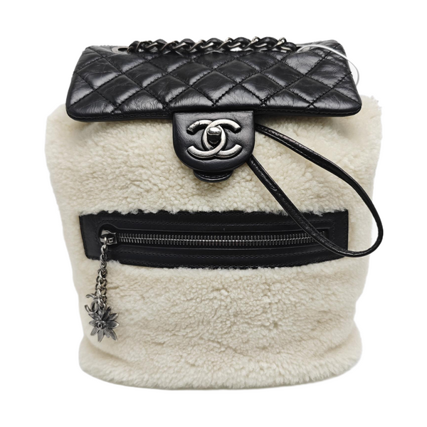 Quilted Sheepskin Backpack Beige