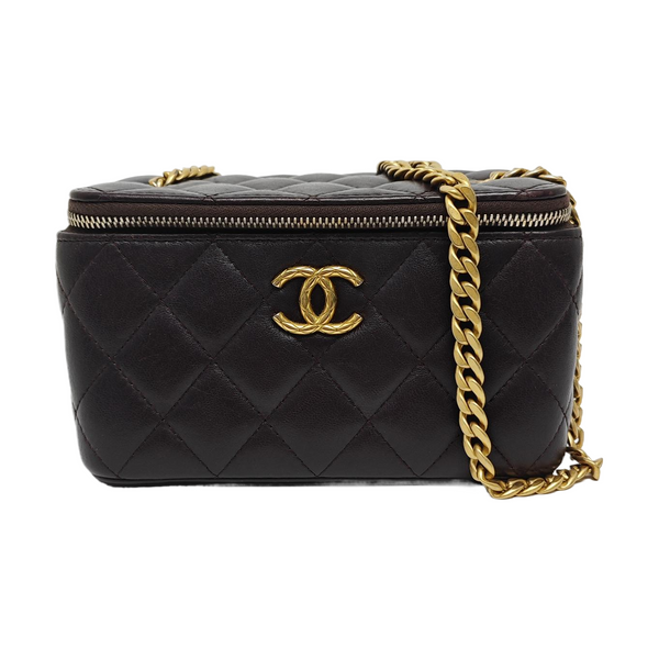 Authenticated pre-owned  VANITY CASE Quilted Lambskin Black - Crossbody Bag at Looply