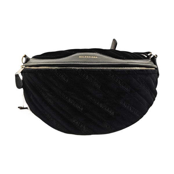 Souvenirs Velvet Black
