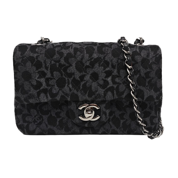 CLASSIC FLAP Mini Quilted Fabric Black